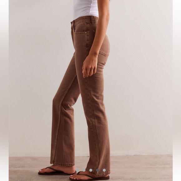 NWT Free People We the Free Xena Slim Straight Jean in Chocolate Mousse Size 26S - Picture 4 of 8